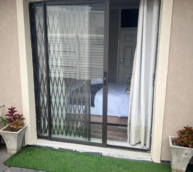 Photo of Patio Balcony in Rooihuiskraal