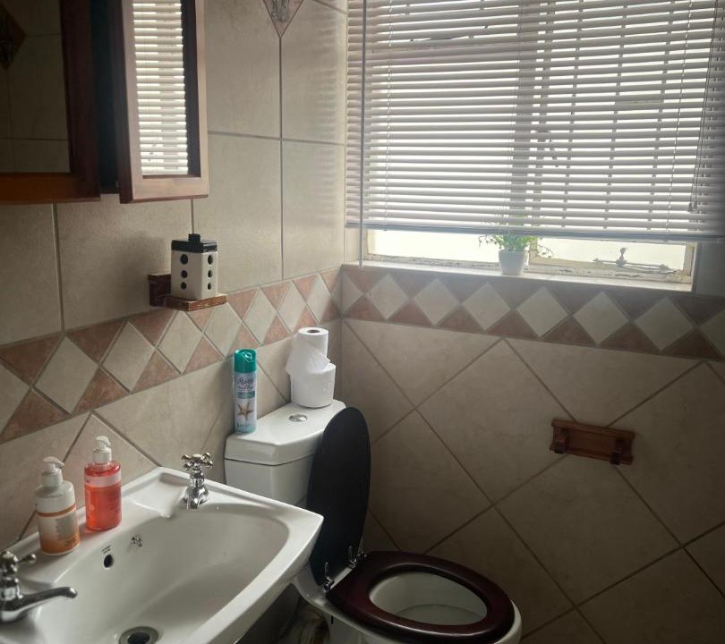 Photo of Bathroom in Rooihuiskraal