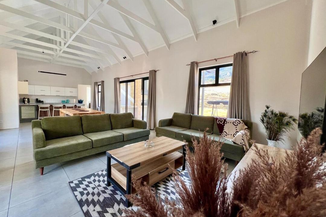 Photo of Livingroom in Clarens