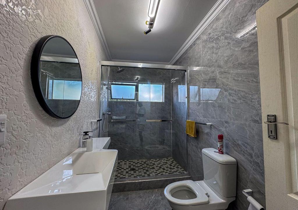 Photo of Bathroom in Thohoyandou