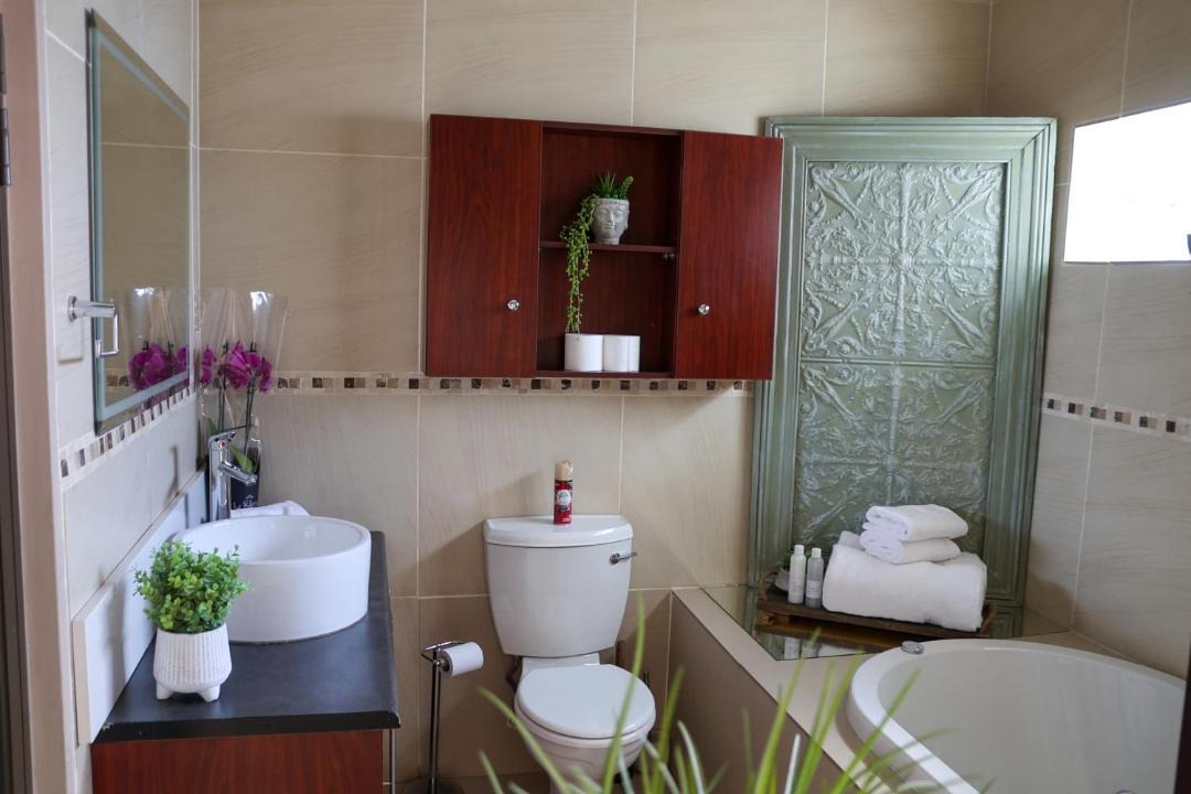 Photo of Bathroom in Kimberley