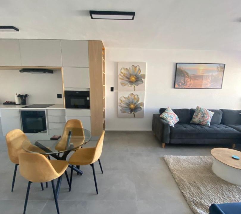 Photo of Livingroom in Pollok Beach