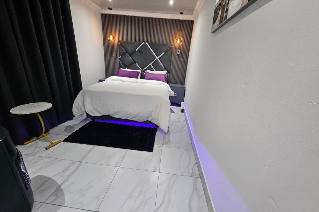 Photo of Bedroom in Croydon