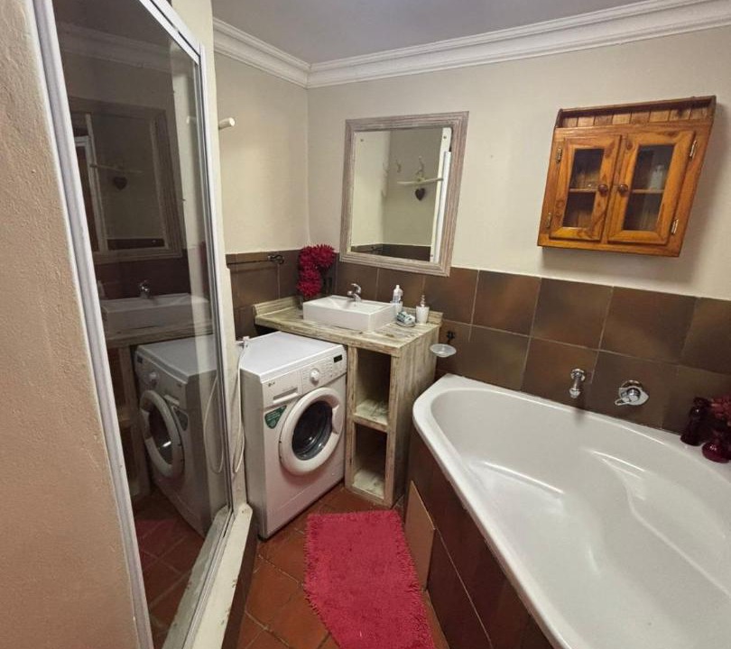 Photo of Bathroom in Ladybrand
