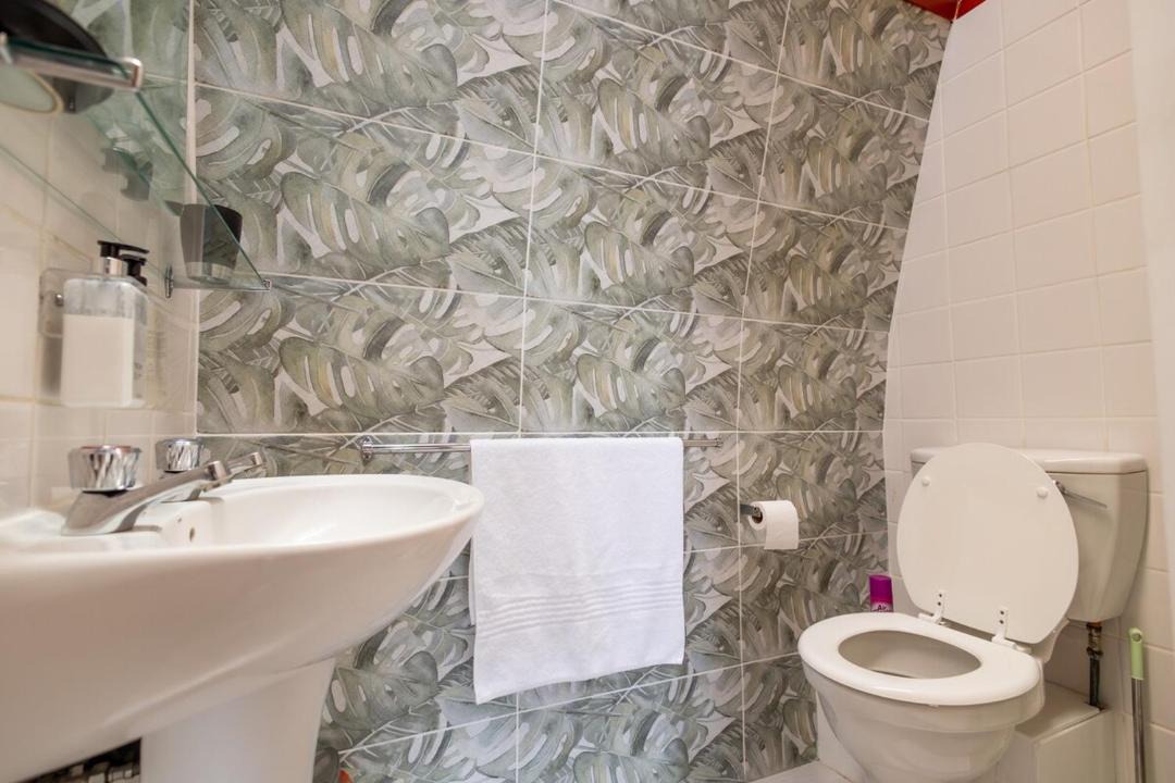 Photo of Bathroom in Berea