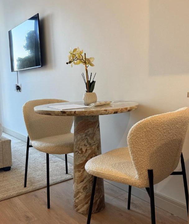 Photo of Livingroom in Greater Johannesburg Metropolitan Area