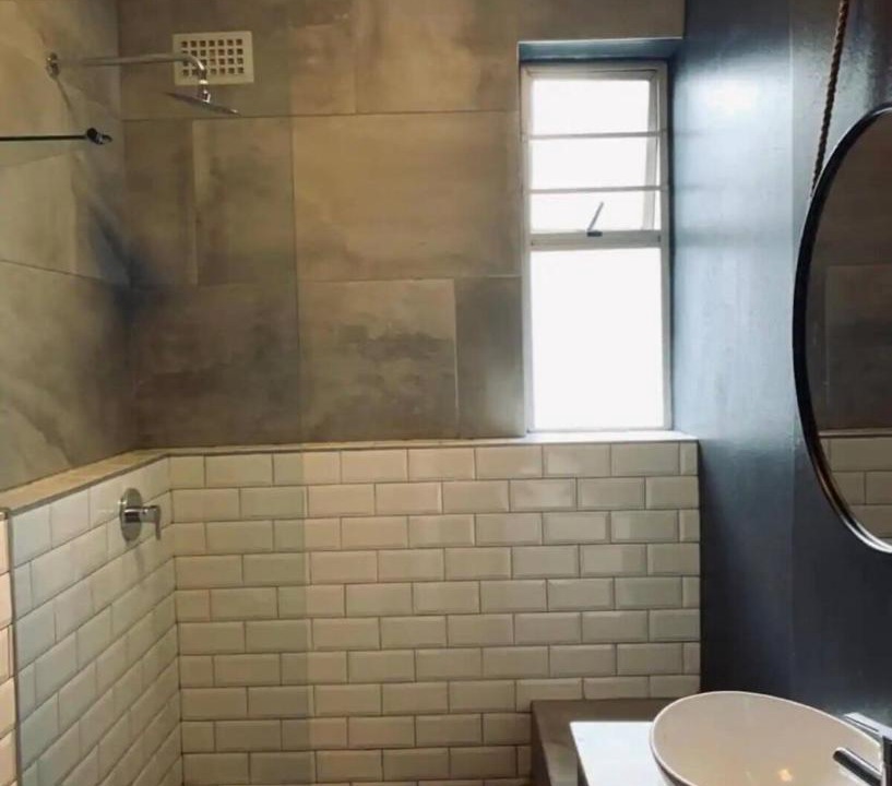 Photo of Bathroom in Three Anchor Bay