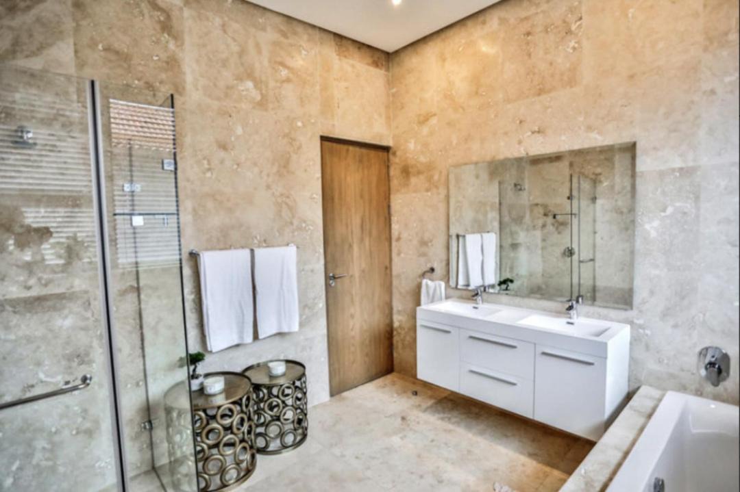 Photo of Bathroom in Zimbali Coastal Estate