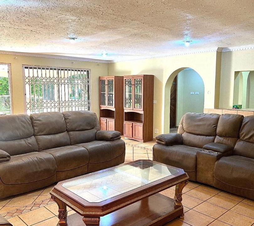 Photo of Livingroom in Garsfontein
