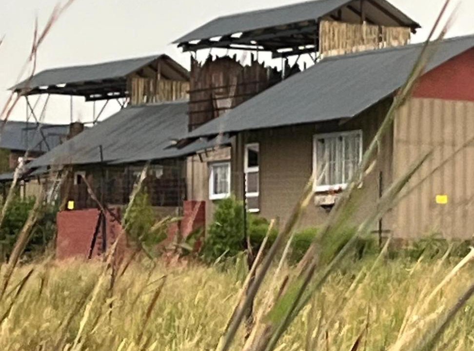 Photo of Buildings in Madeteleli