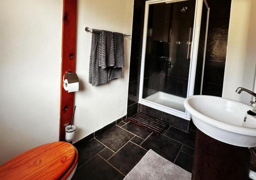 Photo of Bathroom in Helderberg Rural