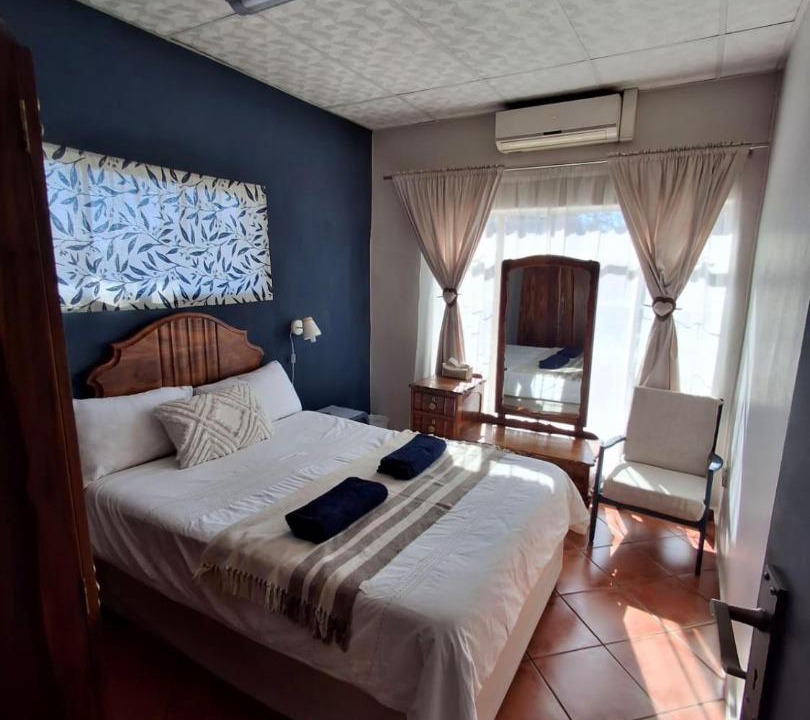 Photo of Bedroom in Langenhoven Park