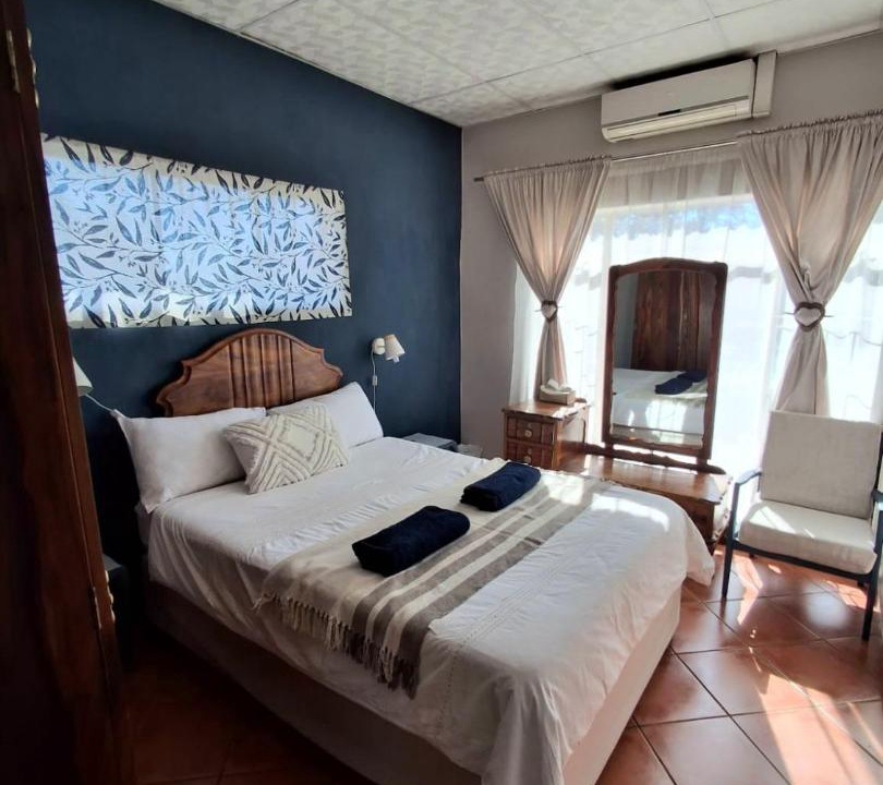 Photo of Bedroom in Langenhoven Park