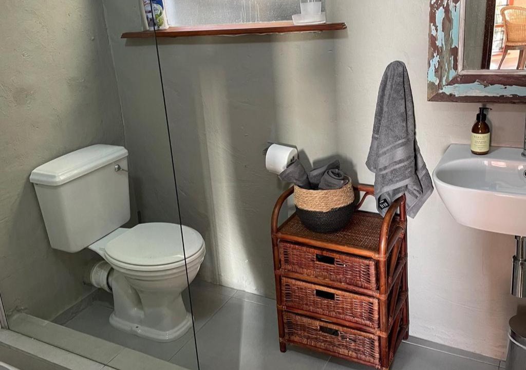 Photo of Bathroom in Mountainside