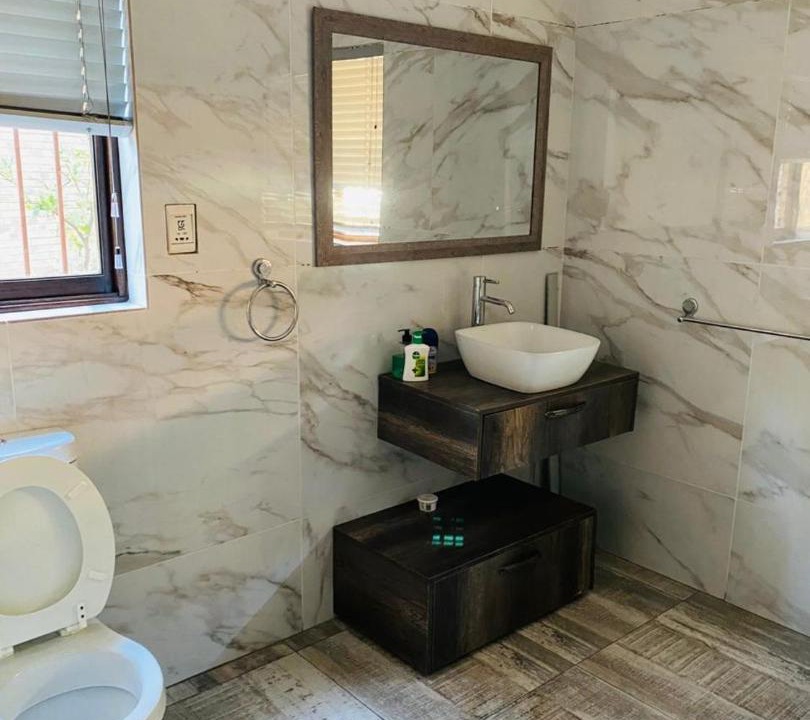Photo of Bathroom in Greater Johannesburg Metropolitan Area