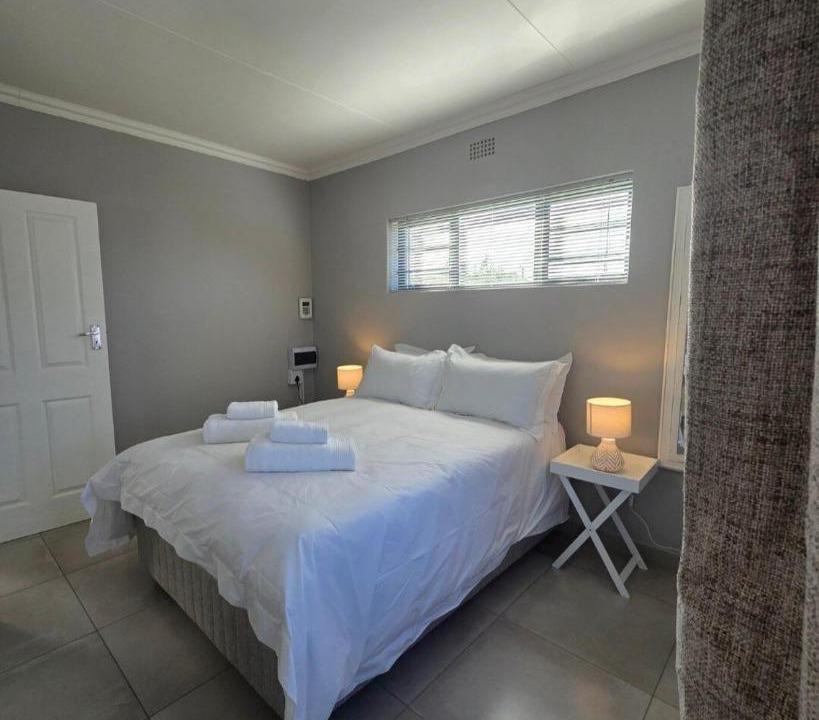 Photo of Bedroom in Wilderness Beach