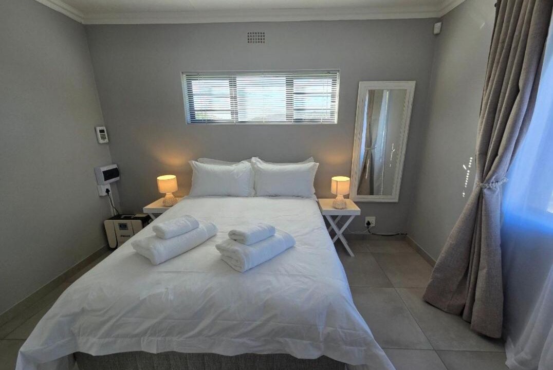 Photo of Bedroom in Wilderness Beach