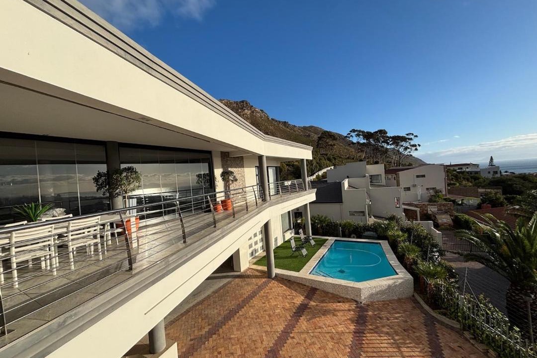 Photo of Patio Balcony in Mountainside