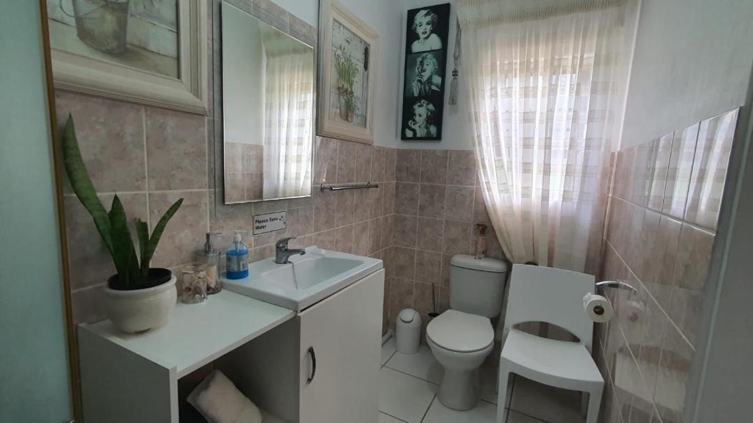 Photo of Bathroom in Mossel Bay