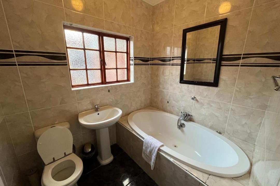 Photo of Bathroom in Kimberley