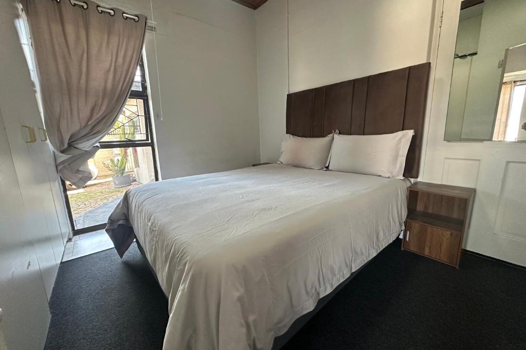 Photo of Bedroom in Parow North