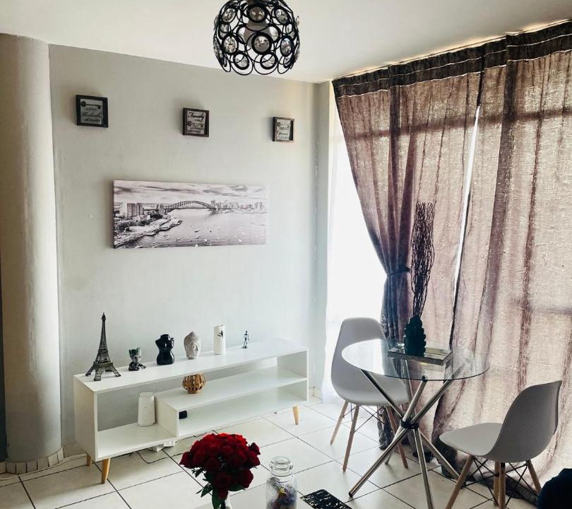 Photo of Livingroom in Sunnyside