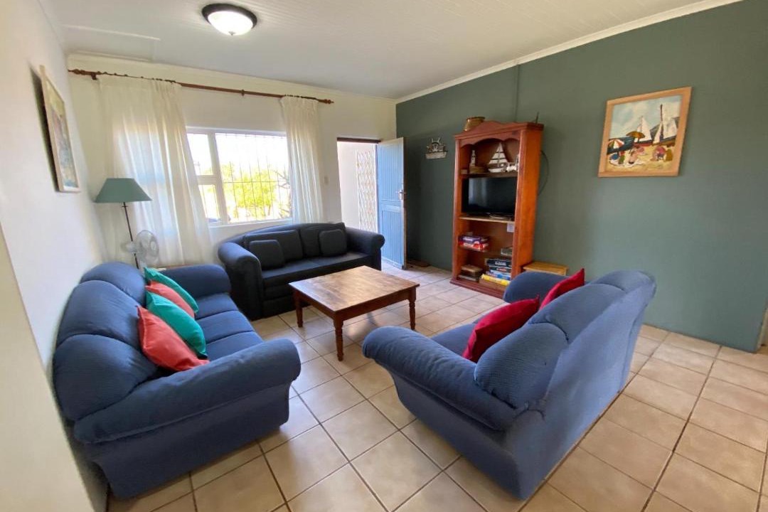 Photo of Livingroom in Betty's Bay