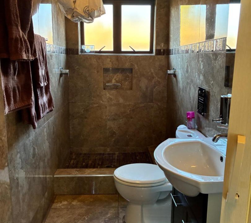 Photo of Bathroom in Haenertsburg