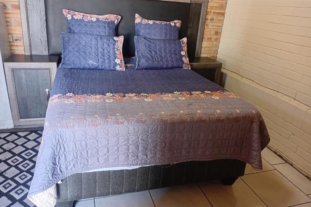 Photo of Bedroom in Kroonstad
