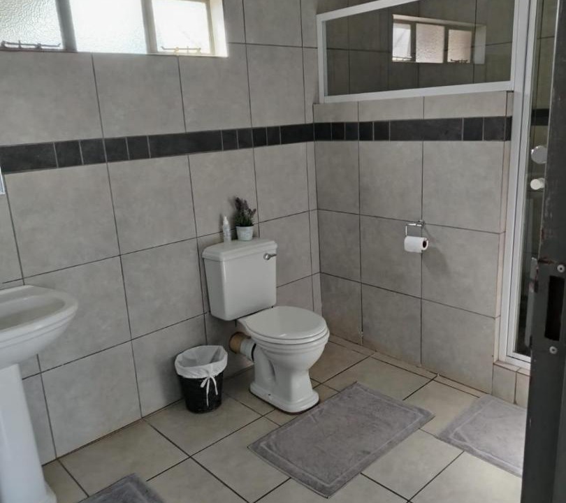 Photo of Bathroom in Tswaing