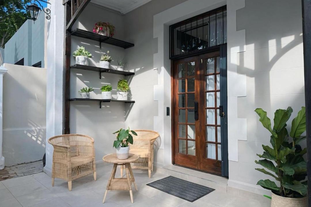 Photo of Patio Balcony in Three Anchor Bay