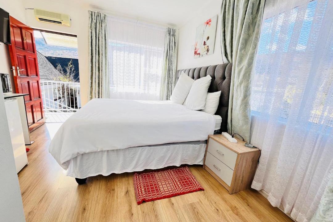 Photo of Bedroom in Komani