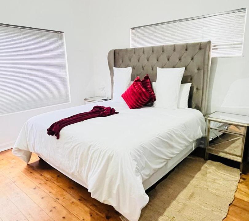 Photo of Bedroom in Komani