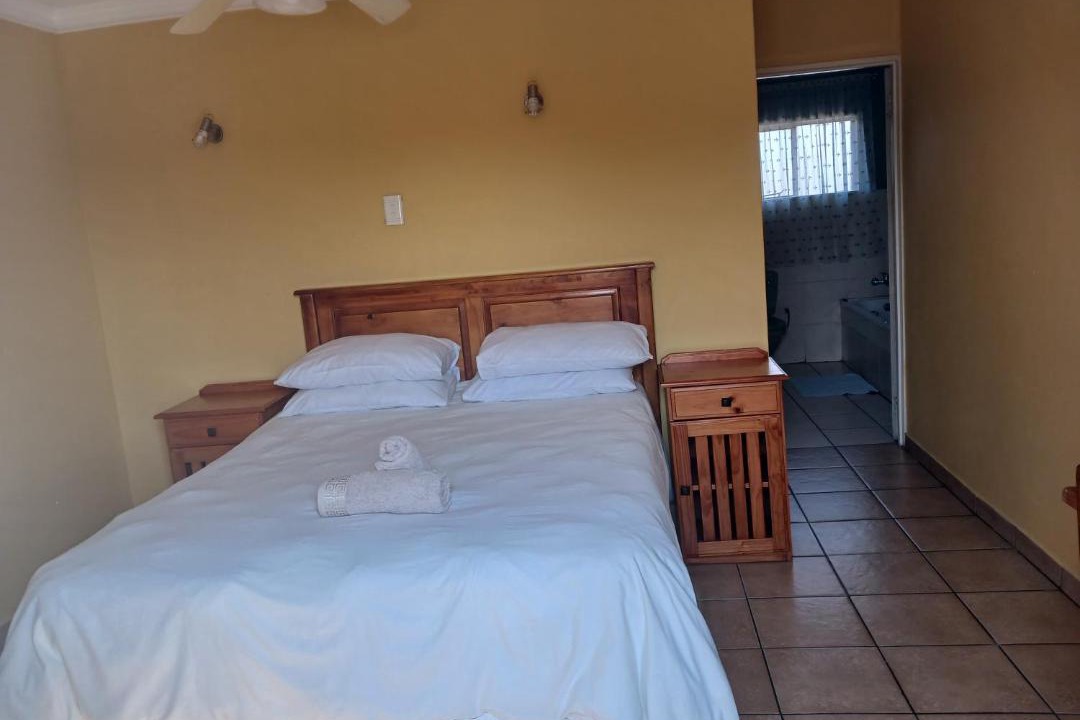 Photo of Bedroom in Emalahleni