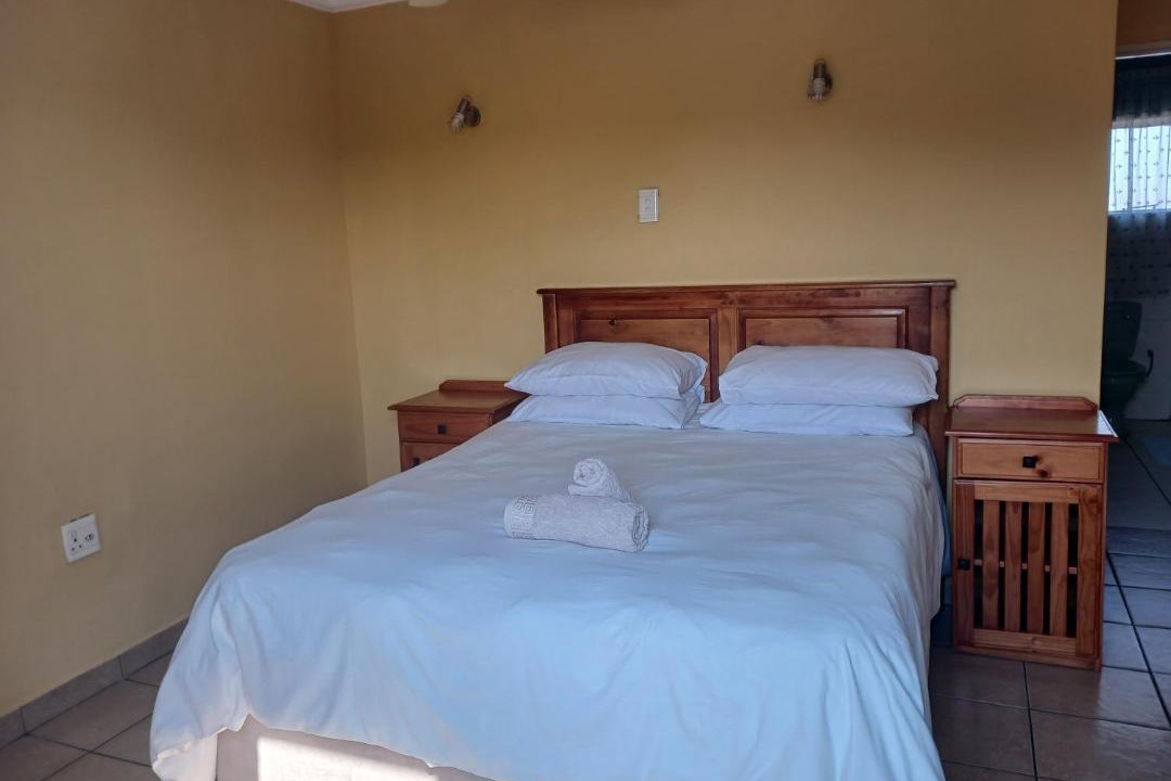 Photo of Bedroom in Emalahleni