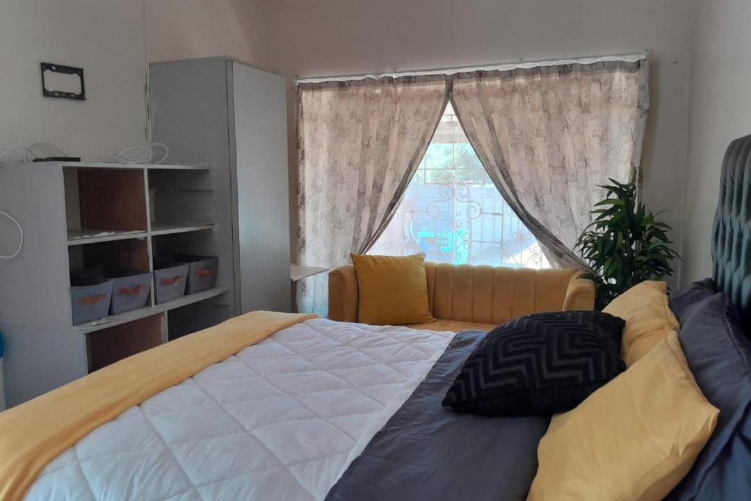 Photo of Bedroom in Lyttelton Manor