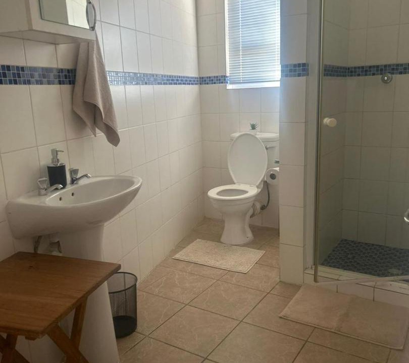Photo of Bathroom in Strandfontein
