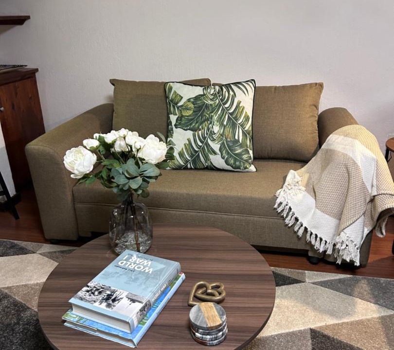 Photo of Livingroom in Greater Johannesburg Metropolitan Area