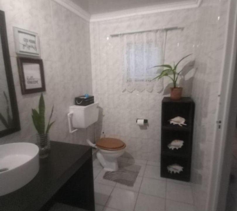 Photo of Bathroom in Umdoni