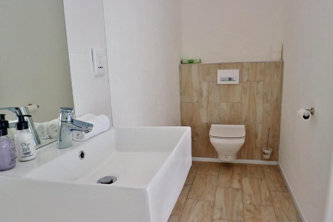 Photo of Bathroom in Geduld