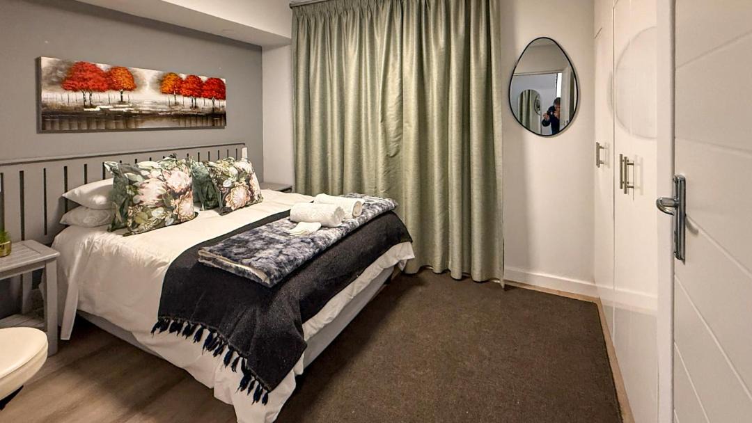Photo of Bedroom in Cape Town City Centre