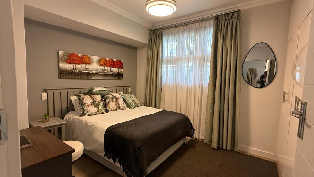 Photo of Bedroom in Cape Town City Centre