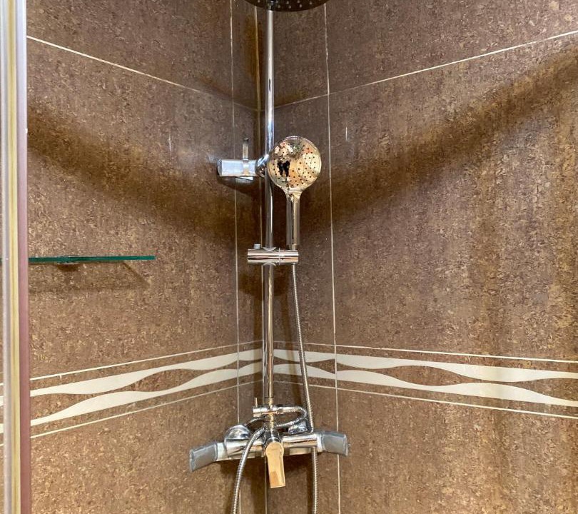 Photo of Bathroom in Robertsham