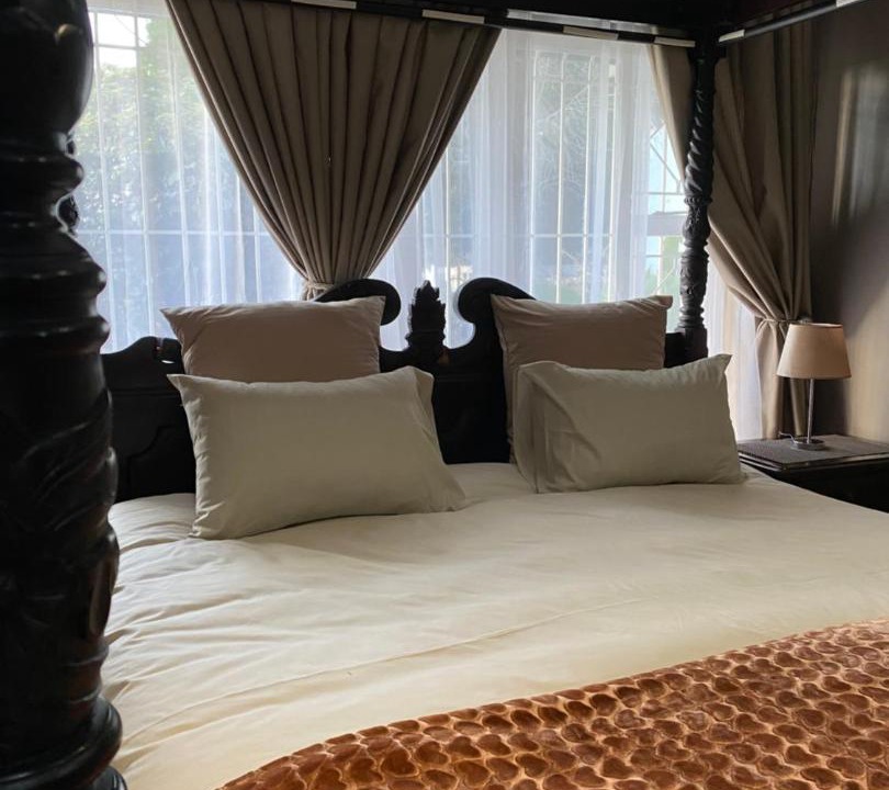 Photo of Bedroom in Robertsham