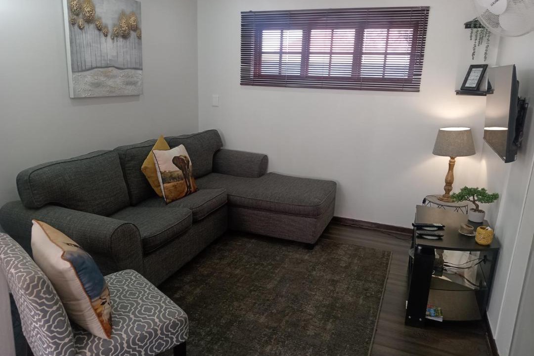 Photo of Livingroom in Primrose