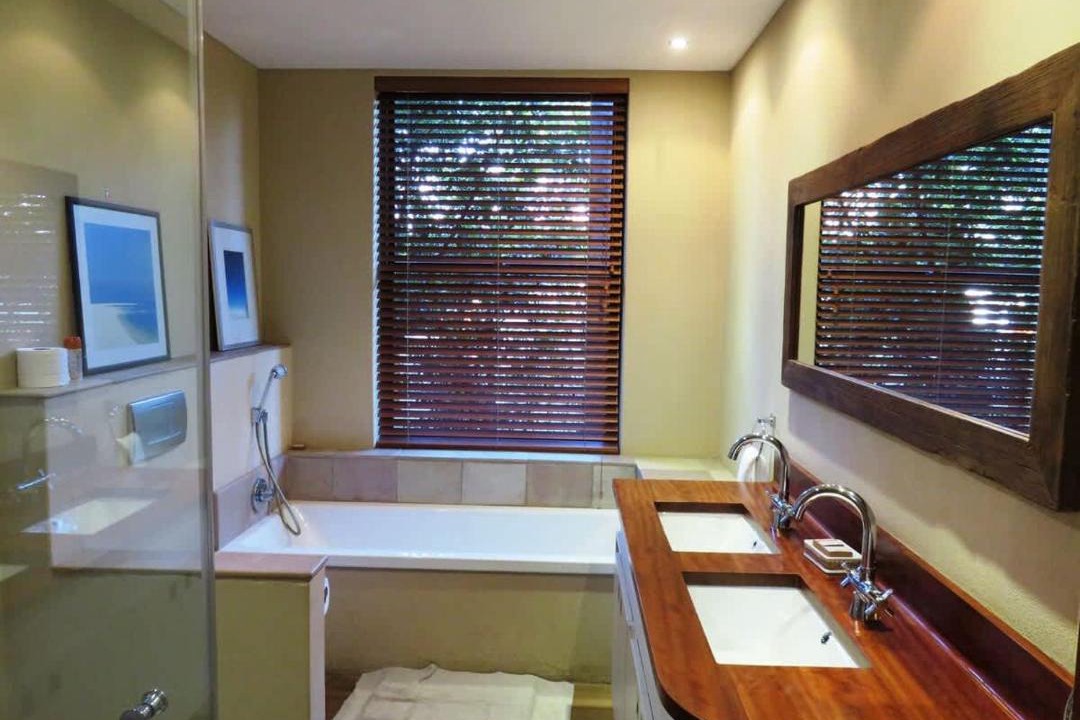 Photo of Bathroom in Newlands