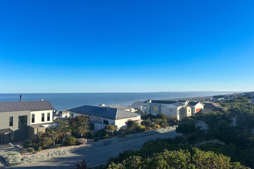 Photo of Others in Pinnacle Point