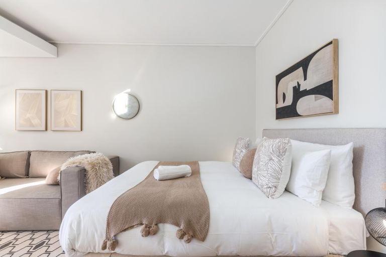 Photo of Bedroom in Century City