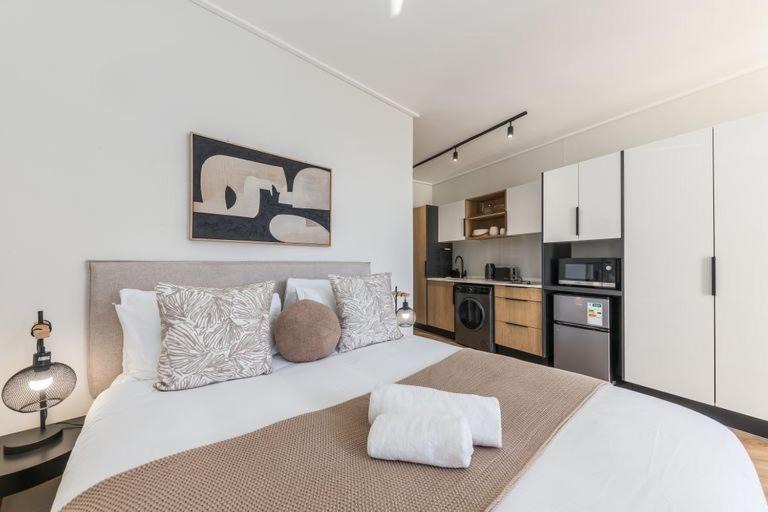 Photo of Bedroom in Century City