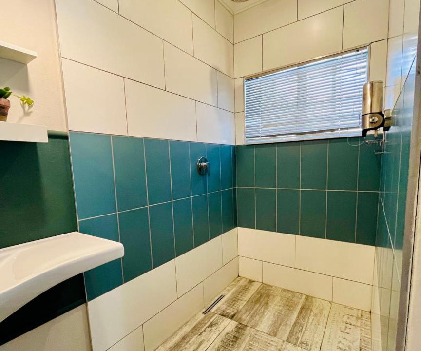 Photo of Bathroom in Lydenburg